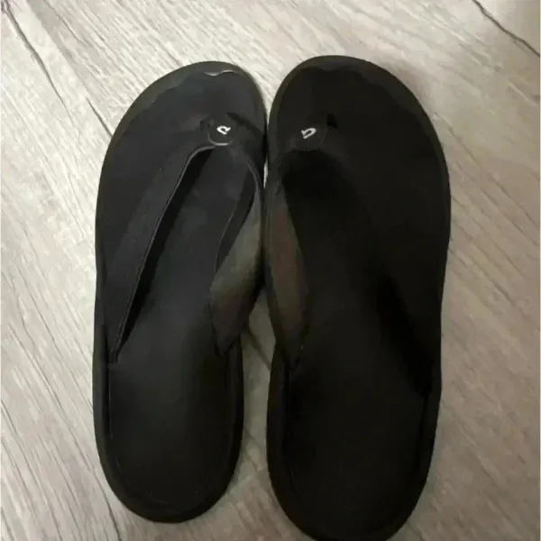 Olukai Flip Flops Sandals Slippers Black Size‎ 40 $90 Size 10 - Image 2
