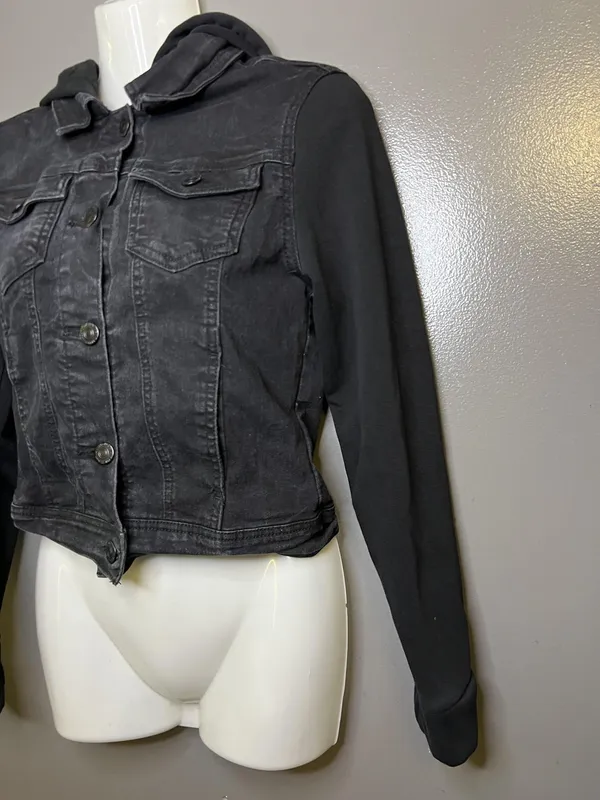 WallFlower Jacket Womens Small Black Denim Hooded Knit Sleeves Button Cropped - Image 4