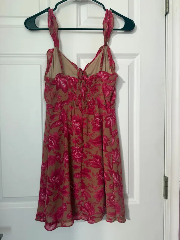 Pink floral dress - Image 2