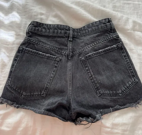Black denim shorts - Image 2