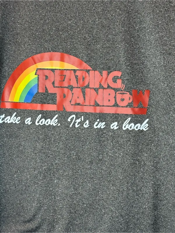 Grey Long Sleeve Tee with Rainbow Graphic Gray Size M - Image 2
