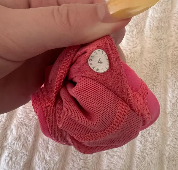 lululemon sports bra - Image 3