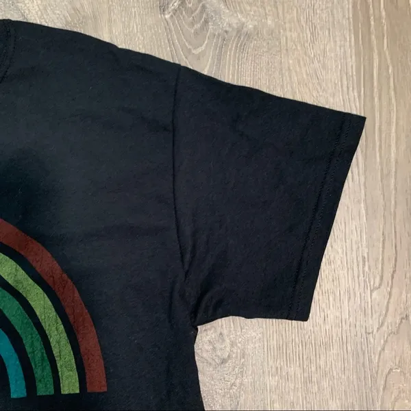 NWOT Prince Peter Black Tshirt Size medium - Image 4
