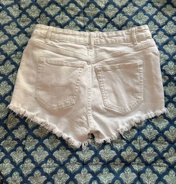 Zara white denim shorts  - Image 2
