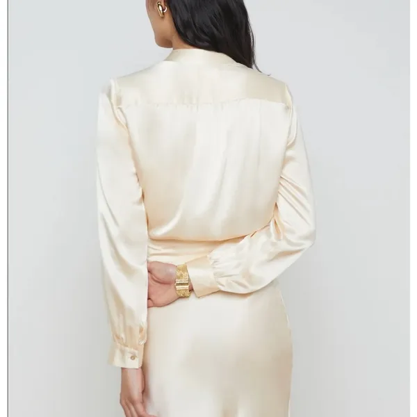 L'AGENCE 100% silk charmeuse blouse NEW - Image 5