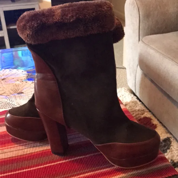 Boots Brown Size 10 - Image 2