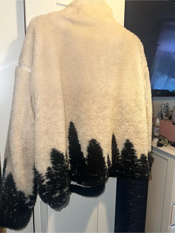 NWOT THREAD & SUPPLY
Forest Pattern Quarter Zip Pullover In Ivory/Black $78 MSRP Black Size L - Image 6