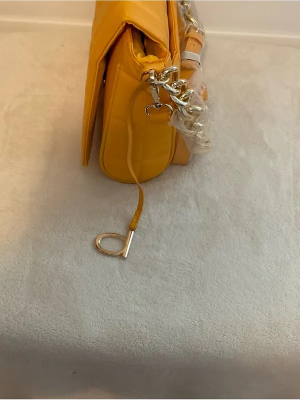 bebe Quilted Orange-Yellow Crossbody Bag - Image 3