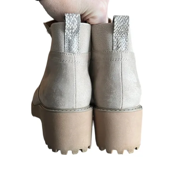 Universal Thread x Target - Taci Pull-On Ankle Boots Wedge Platform Taupe Sz 11 - Image 6