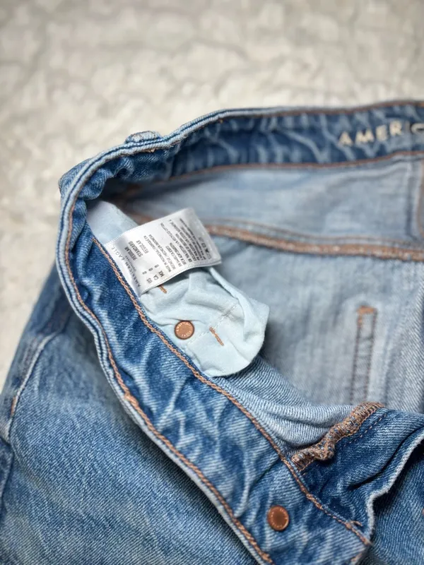 American Eagle Outfitters Light Blue Denim Jeans - Image 4