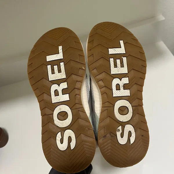 Sorel‎ Women's Out N About III Mid Sneaker Boot Size 6 - Image 7