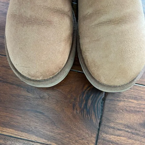 UGG Short  Boots - Image 7