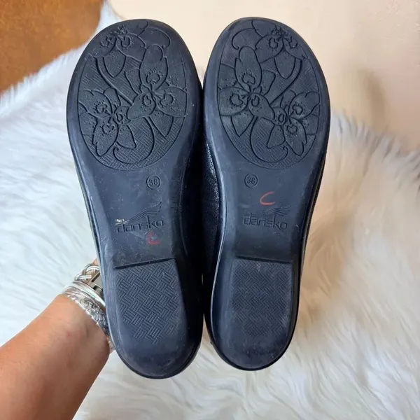 Dansko Olena Shimmer Leather Slip On Clogs Size 38 - Image 7