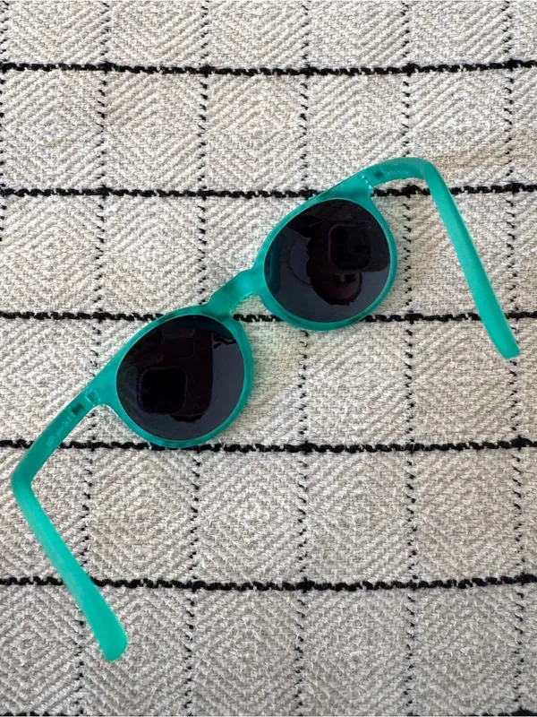 Goodr Beam Me Up, Probe Me Later Sunglasses - Image 6