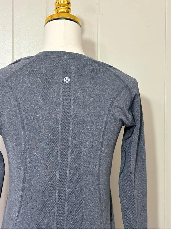 Lululemon Swiftly Tech Long Sleeve Shirt 2.0 Gray Black Trim Size 8 - Image 9