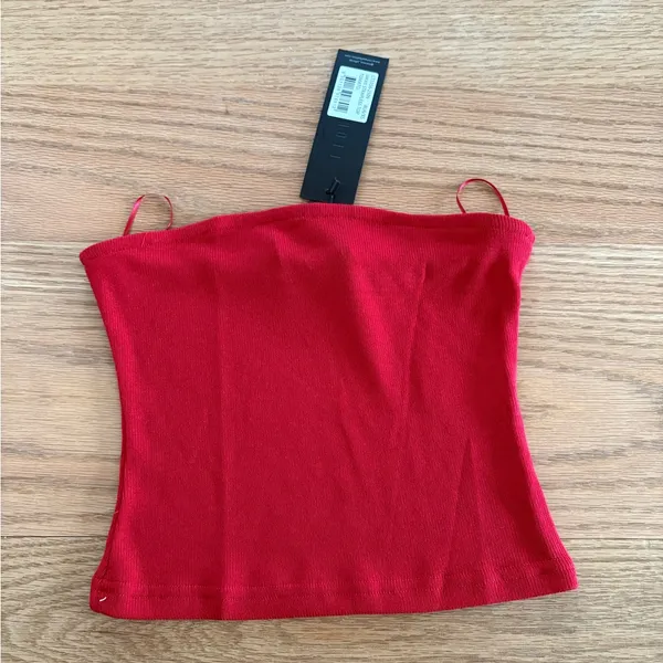 Lioness red tube top - Image 3
