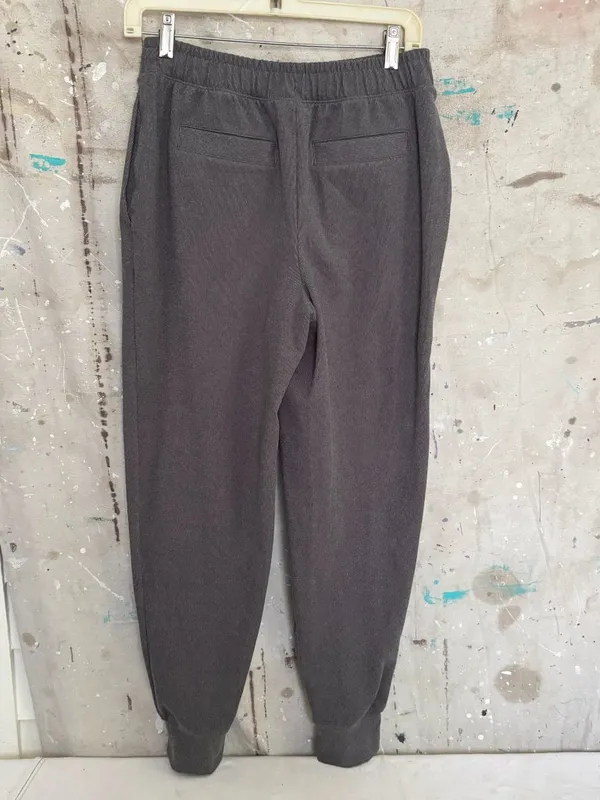 Varley Brushed Rib Slim Cuff Pant 27.5" in Black Marl - Image 3