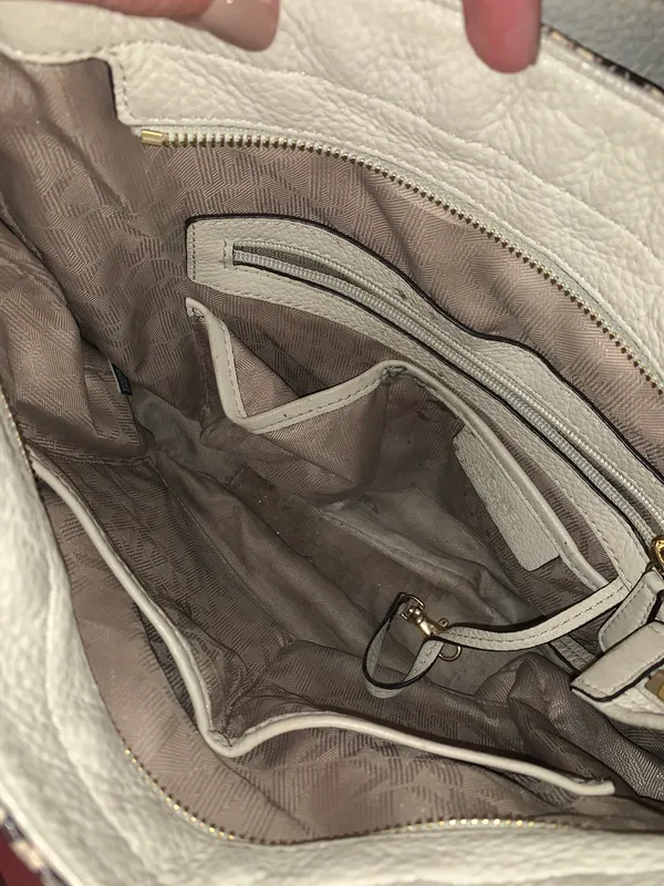 Michael Kors Women’s  Purse - Image 7