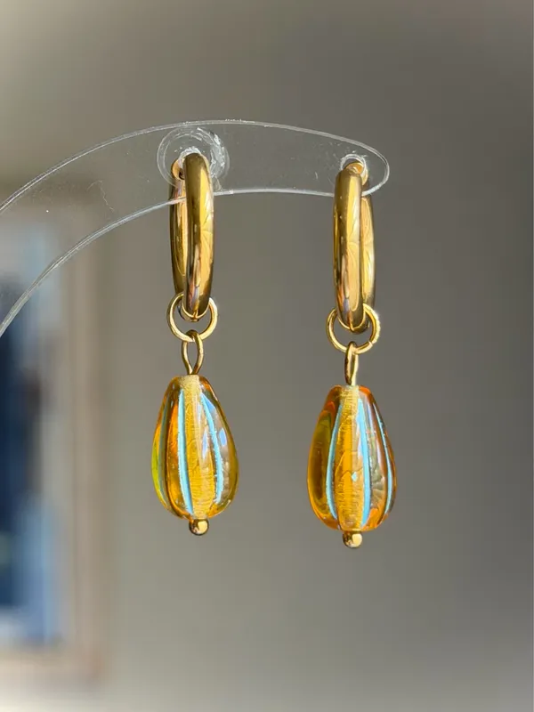 Handmade teardrop Czech glass simple minimalist hoop dangle earrings🤎 - Image 2