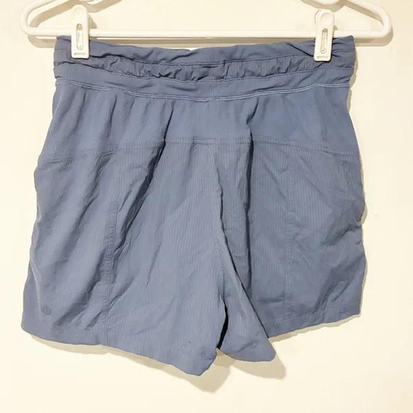 Lululemon Dance Studio High-Rise Short 3.5" Athletic Size‎ 4 - Image 5