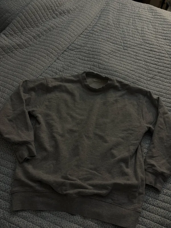 Aritzia community crew neck - Image 3