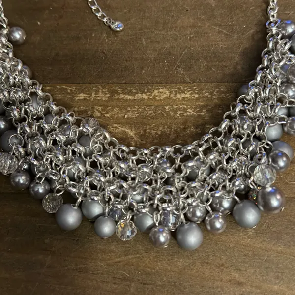 RMN silver tone cluster bead and AB bib necklace - Image 7