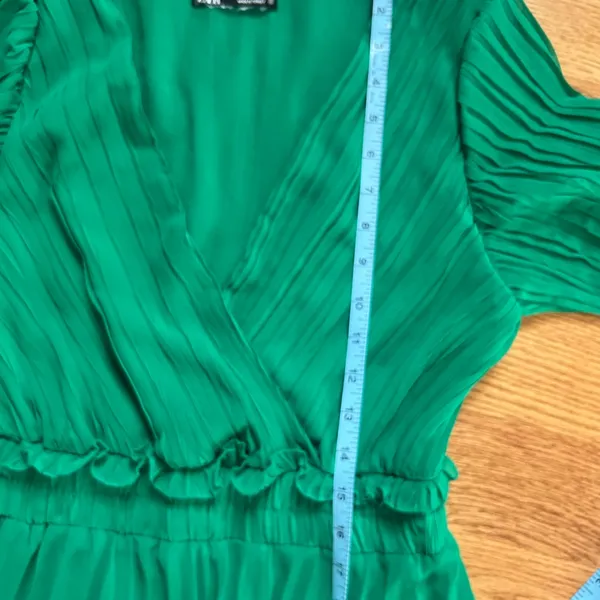 Zara pleated green dress - Image 8