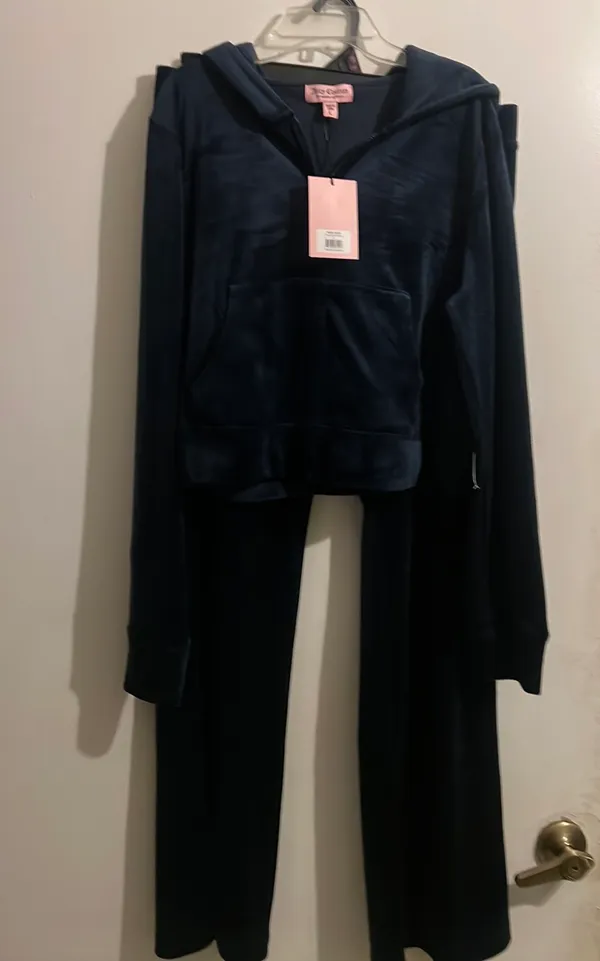 New JUICY COUTURE Y2K NAVY Velour Tracksuit Large - Image 3