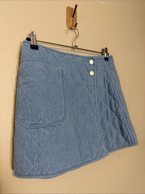 Blank‎ NYC quilted denim skirt Size 28 NWT - Image 2