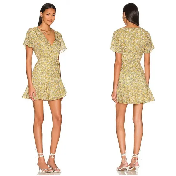 BB Dakota Big Flirt Energy Floral Ruched Detail Dress in Sunflower - Image 2