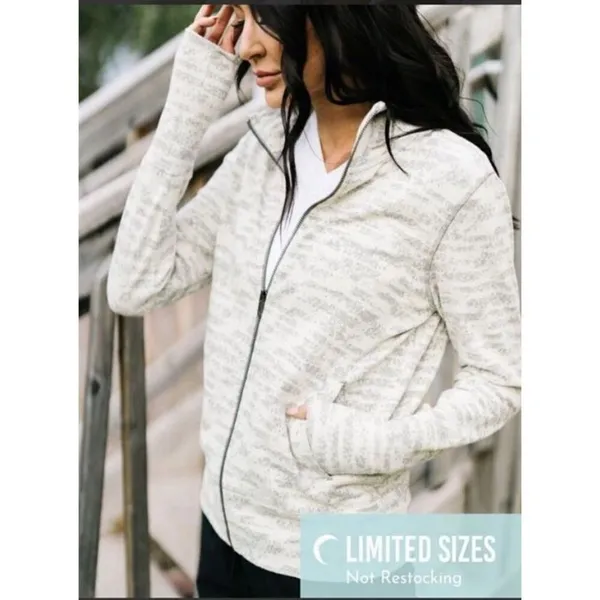 Zyia Active Athleisure cream combo workout cozy L jacket - Image 2