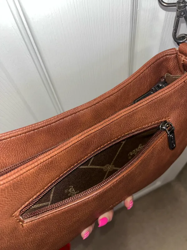 Wrangler Crossbody Hobo Purse - Image 7