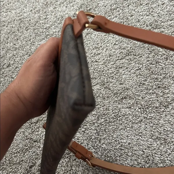Michael Kors MK Logo Belt Bag - Image 9