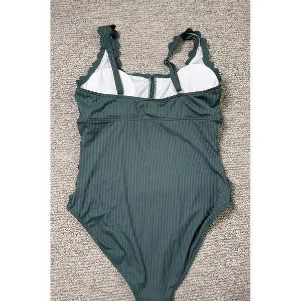 Wishlist Green Ribbed Scalloped One‎ Piece Swimsuit Henley Button Front Ruched Size L - Image 2