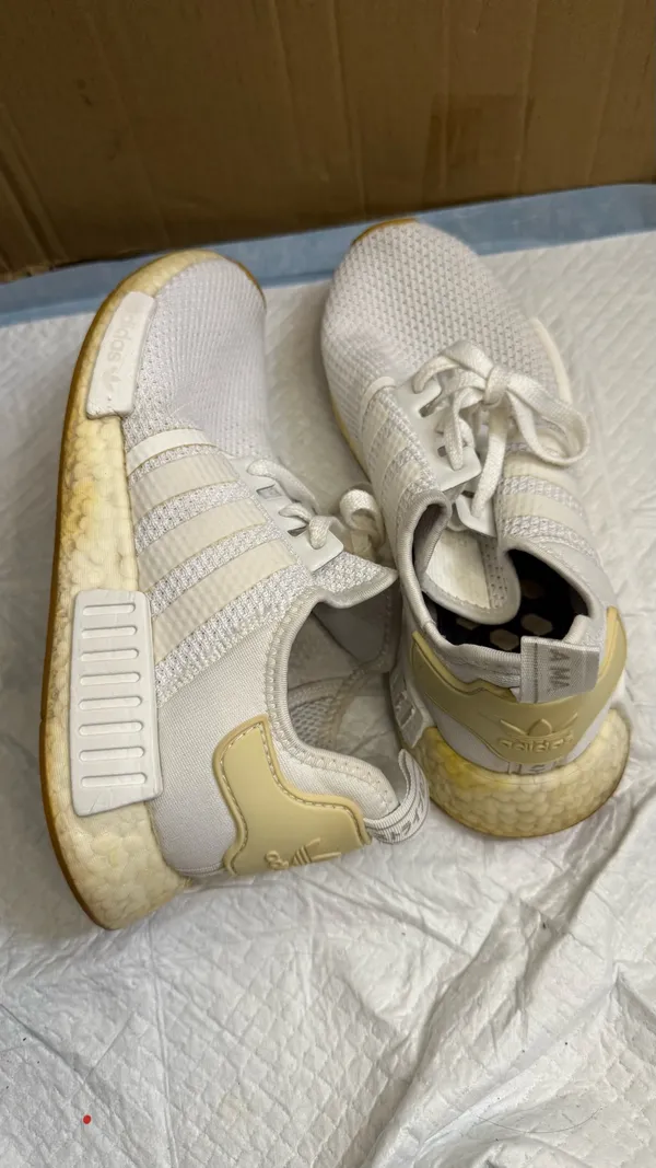 Adidas Sneakers Mens Shoes Size 10.5 - Image 4