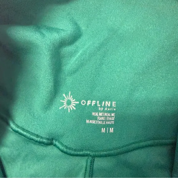 OFFLINE by Aerie Real Me Hi-Rise Flare Leggings Green NWT Size M - Image 5