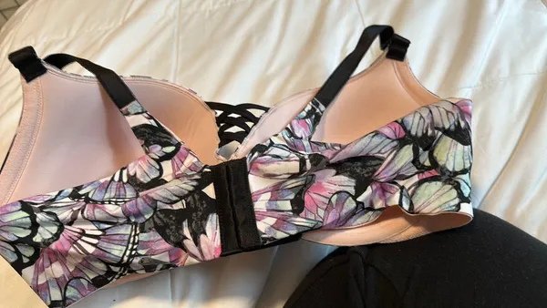 Torrid push up plunge bra - Image 2