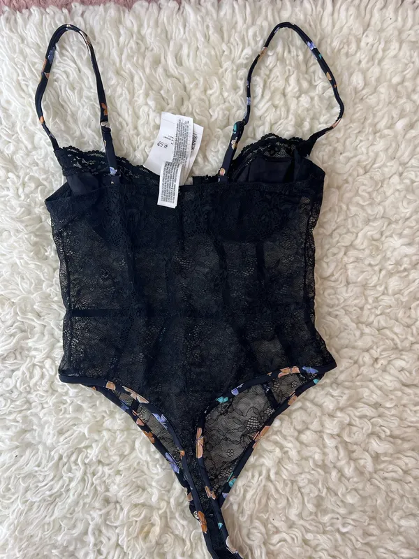 Forever 21 Bodysuit  - Image 4