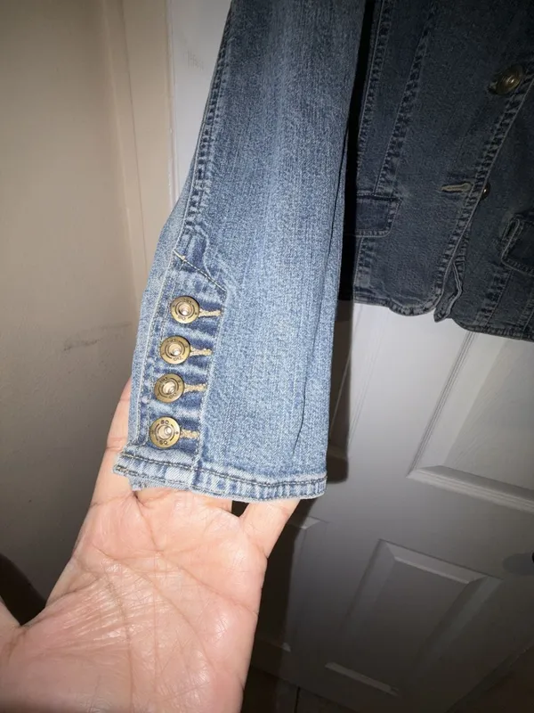 SO So Right Denim Jean Jacket Blazer Style with Button Detail Cuffs - Image 3