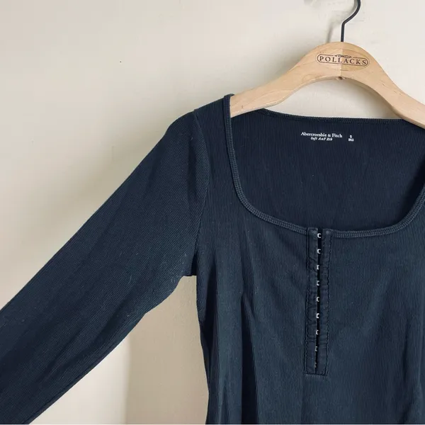 Abercrombie & Fitch Rib Hook Front Bodysuit Black Long Sleeve S Square Neck - Image 6