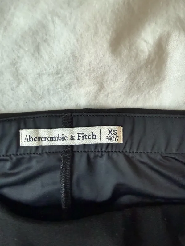 Abercrombie Scarlett Micro Mini Skort - Image 2