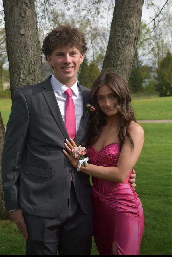 Ellie Wilde Prom Dress pink - Image 4