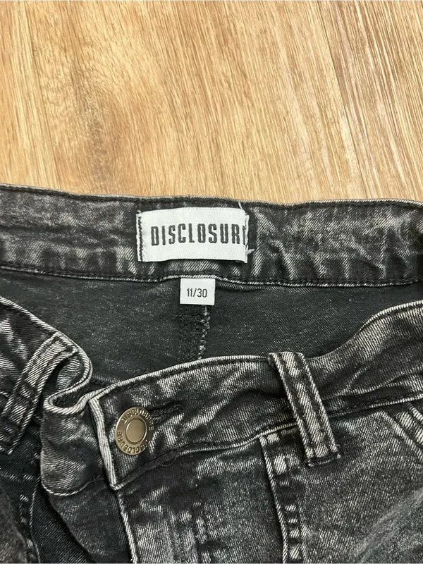 Disclosure High-Rise Black Wide-Leg Cargo Jeans - Image 4