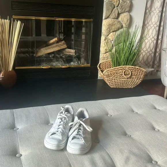 Adidas Womens Grand Court SE FY8671 White Casual Shoes Sneakers Size 7.5 - Image 2