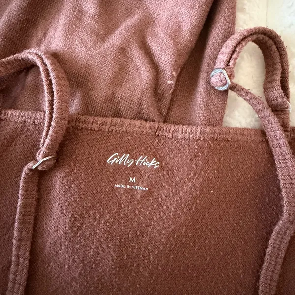 Gilly Hicks Brown Pajama Set with Celestial Design - Image 3