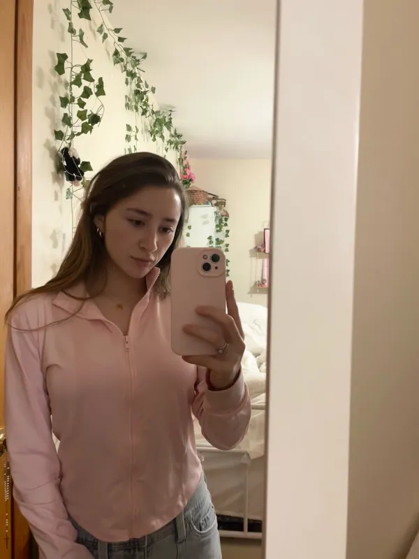 Amazon pink running jacket - Image 3