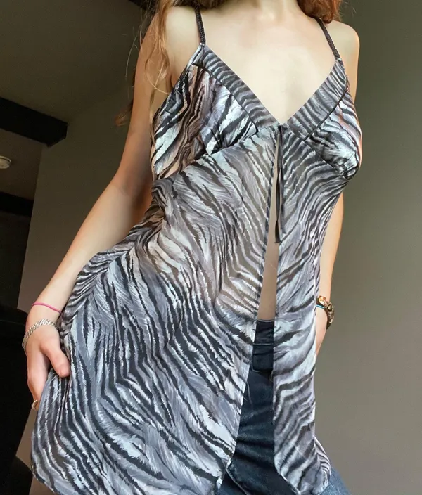 Gilligan and O'Malley sheer zebra slip tank top - Image 3