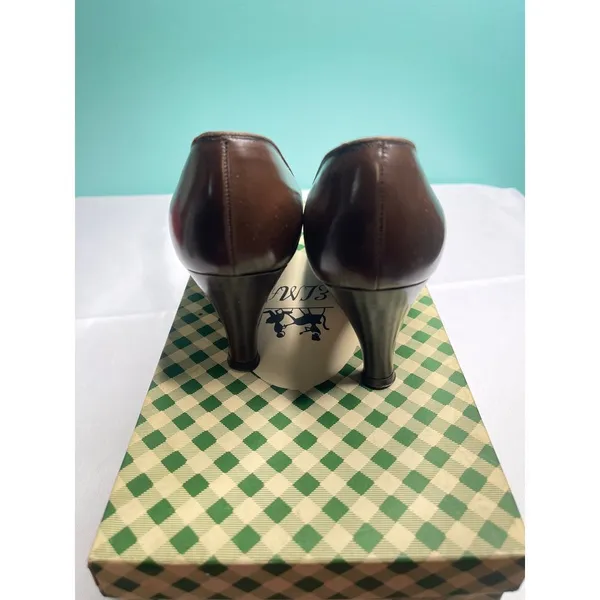 Vintage Leather Loafers - Image 5