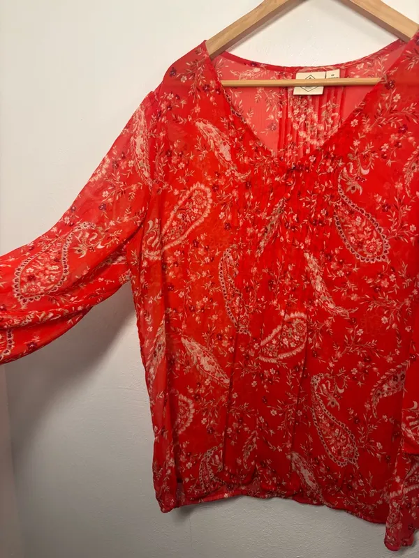 St. John's Bay Orange Paisley V-Neck Peasant Blouse Size 1X - Image 2