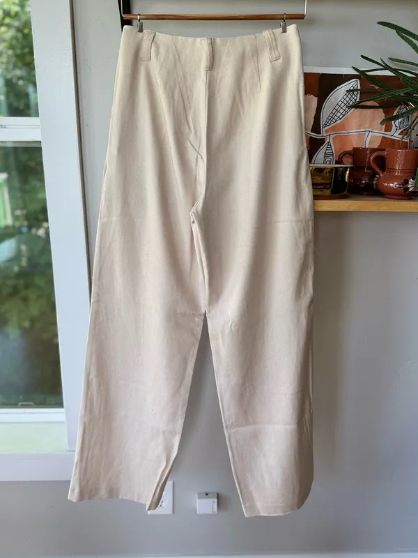 Stradivarius Cream Khaki Linen Blend Tailored Dress Pants Size 6 - Image 2